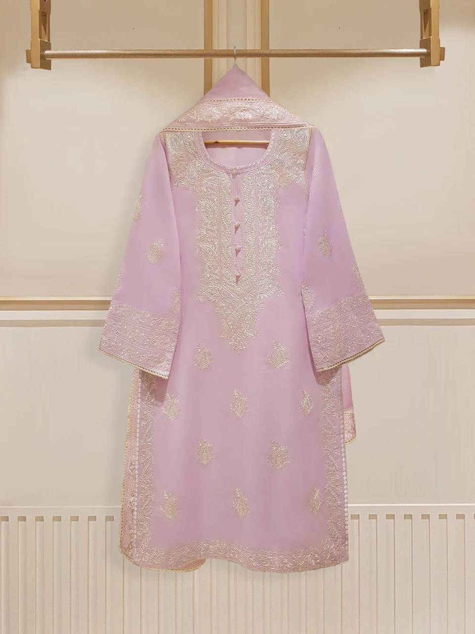 3Pcs Cotton Lawn Embroidery Suit