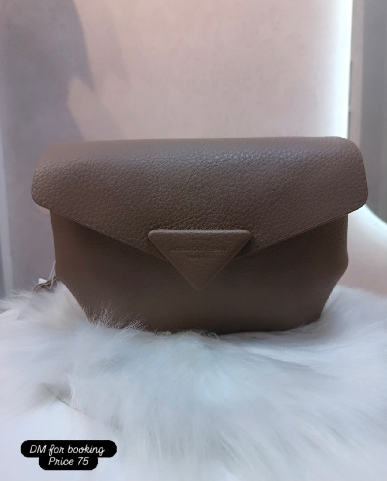 LADIES HANDBAGS