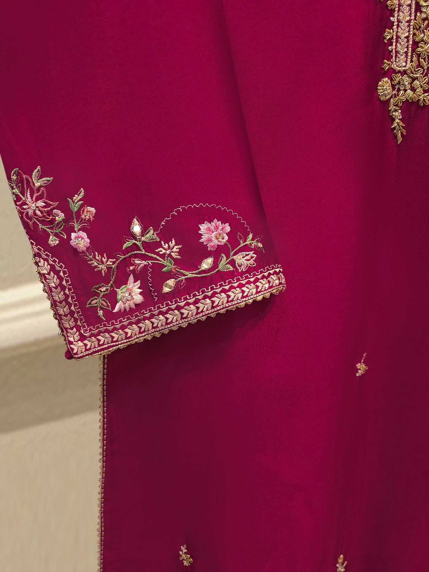 3 Piece- Pure Sheesha Silk Embroidered Suit