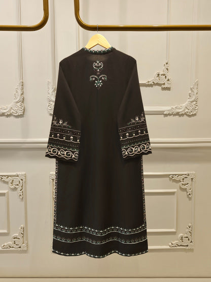 AGHA NOOR 2 Piece - Embroidered Cambric Suit