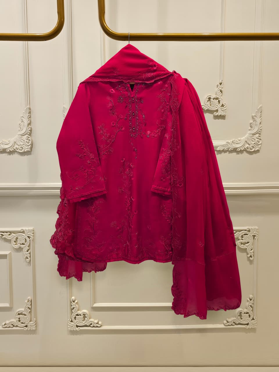 AGHA NOOR 3 Piece- Pure Shisha Silk Embroidered Suit S115108