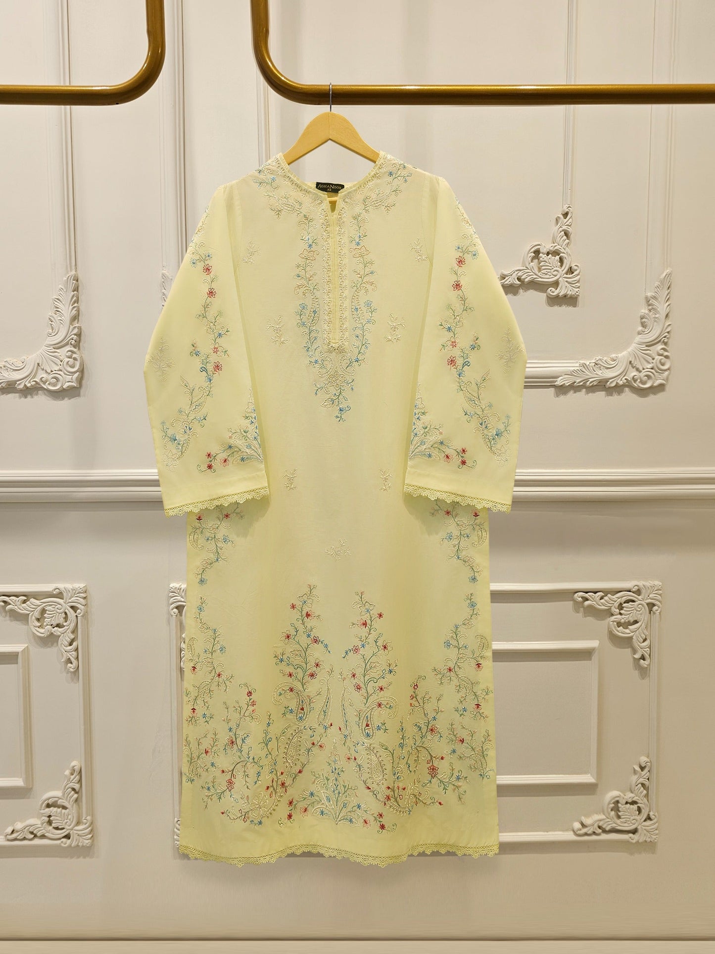 AGHA NOOR 2 Piece - Embroidered Cambric Suit S115126