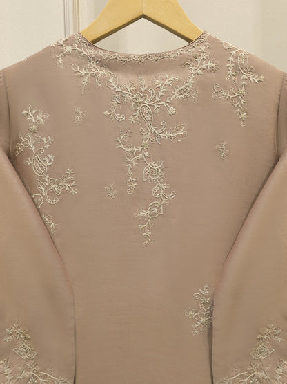 AGHA NOOR 2 Piece - Embroidered Cambric Suit S115126