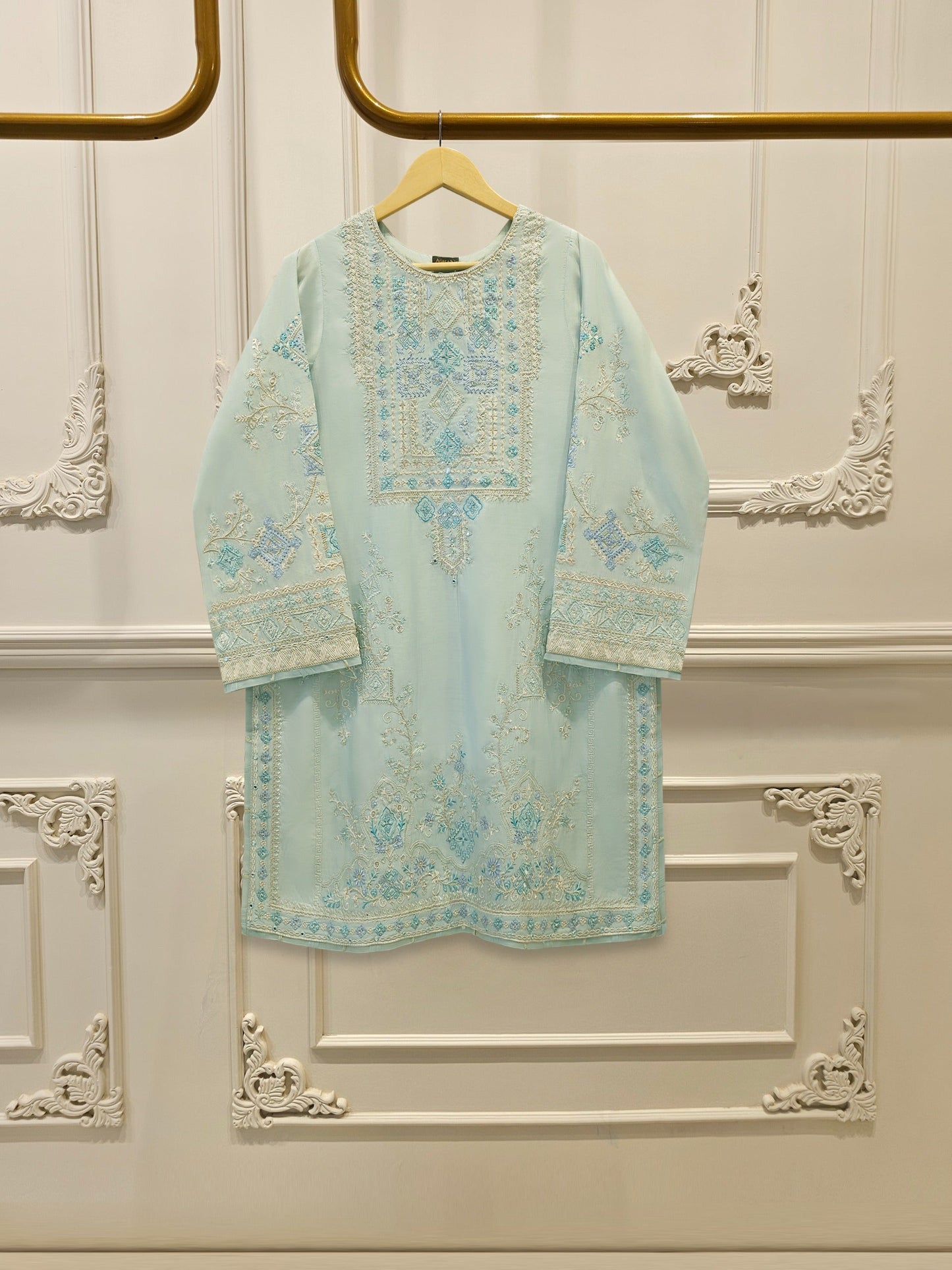 AGHA NOOR 2 Piece - Pure Khaddi Silk Embroidered Suit S115139