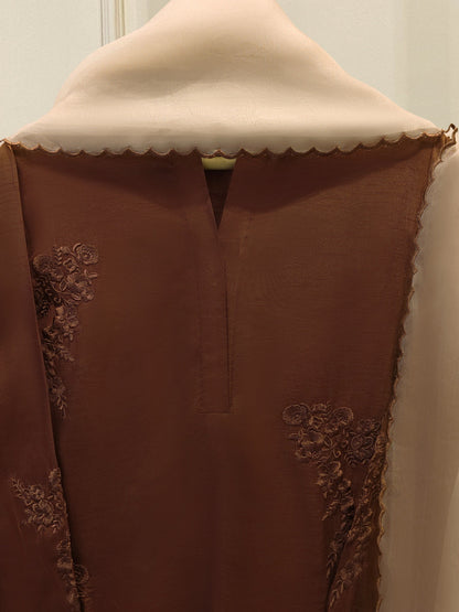 Agha Noor Pure Embroidered Korean Silk Suit | 3 Piece