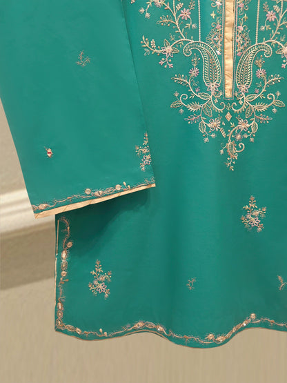 AGHA NOOR   Embroidered Cambric Suit | 2 Piece