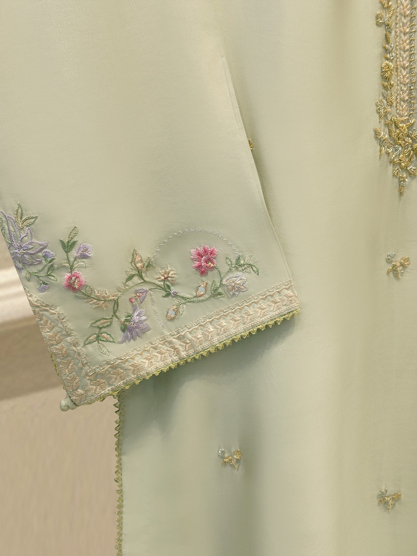 3 Piece- Pure Sheesha Silk Embroidered Suit