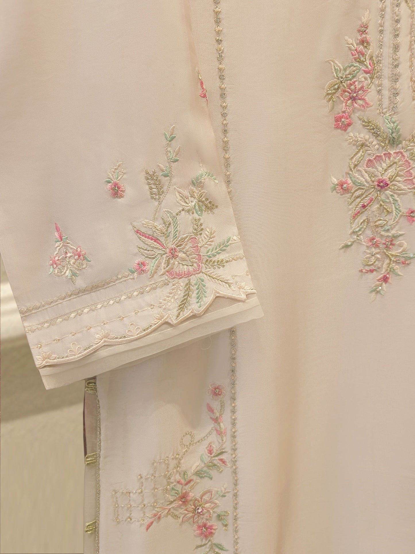 3 Piece- Pure Shisha Silk Embroidered Suit