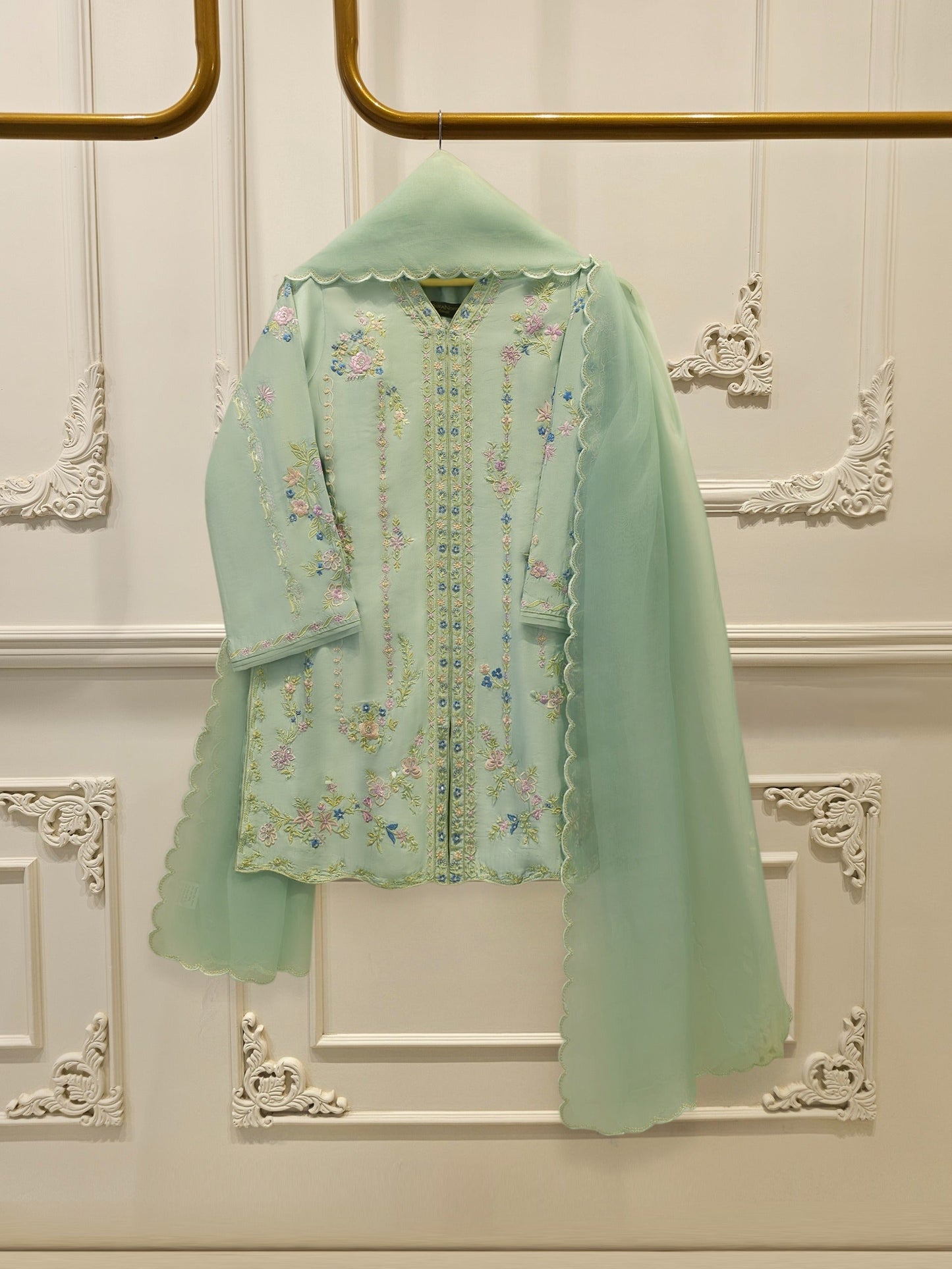 3 Piece- Pure Shisha Silk Embroidered Suit