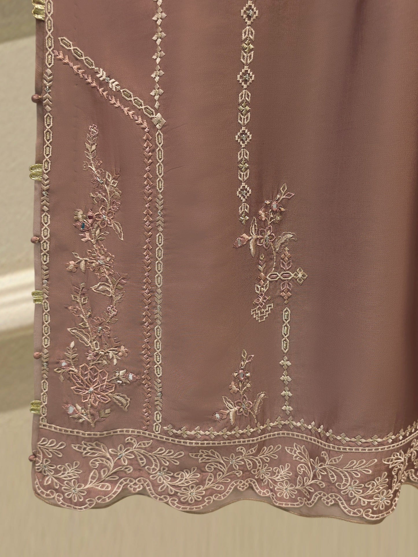 3 Piece- Pure Shisha Silk Embroidered Suit