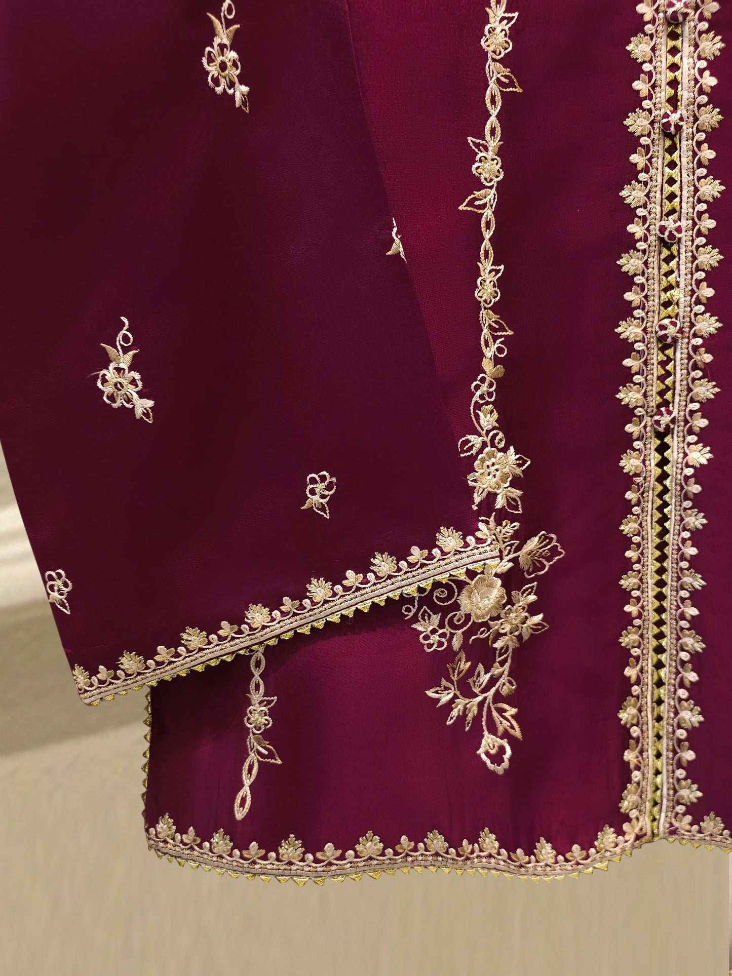 3 Piece- Pure Shisha Silk Embroidered Suit S115008
