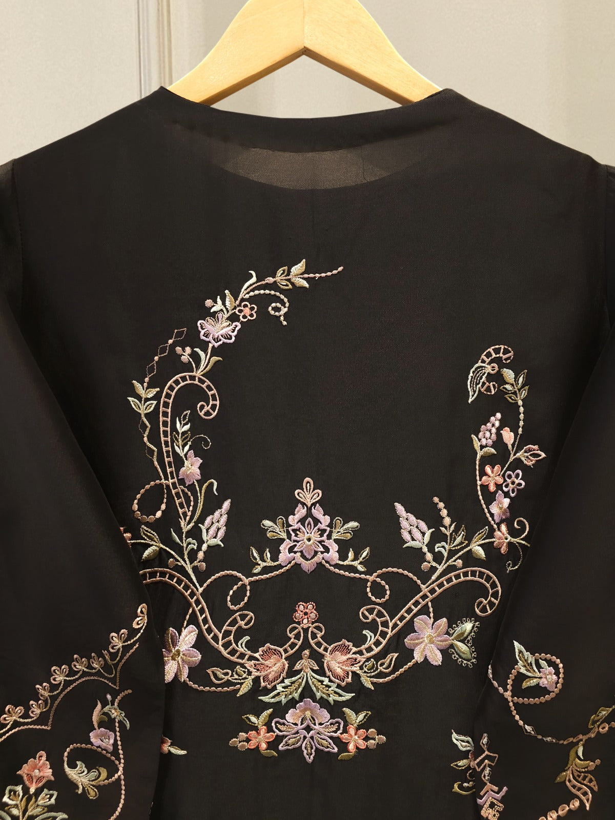 3 Piece- Pure Shisha Silk Embroidered Suit S115087
