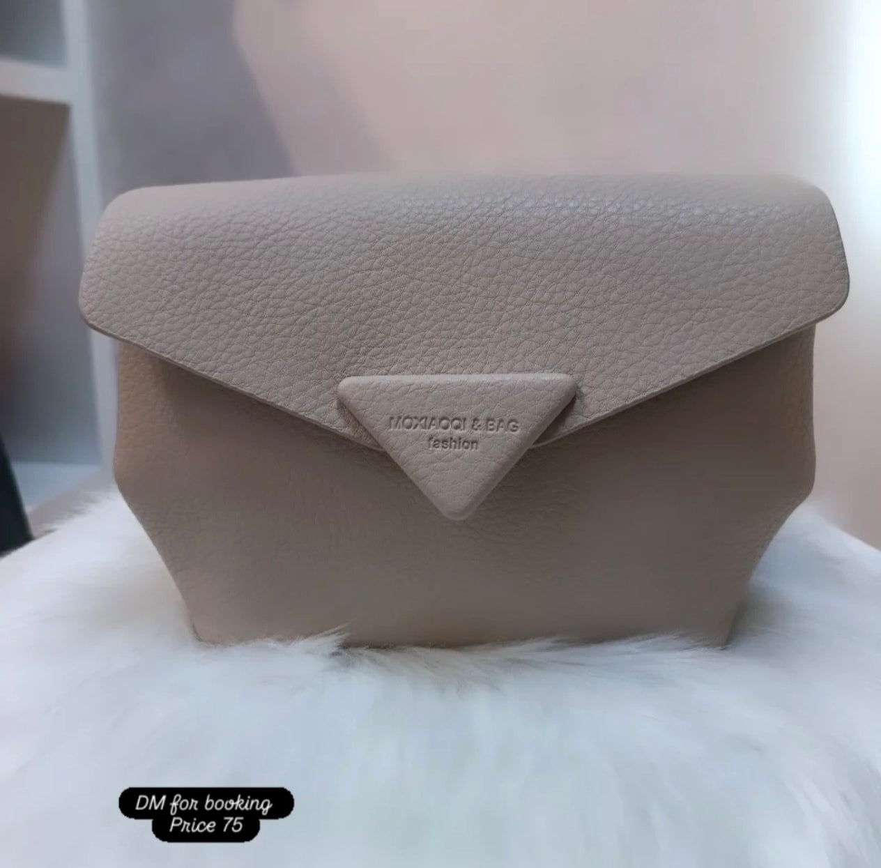 LADIES HANDBAGS