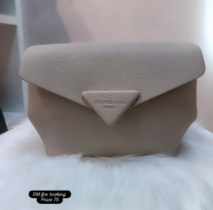 LADIES HANDBAGS